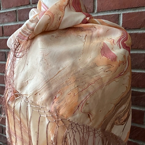 •Hand painted Handmade Silk Fringed Boho Scarf Wrap NWOT 41”x42” Made in India - Picture 6 of 14